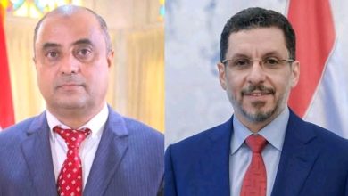 صورة موقف بن مبارك من رئيس الحكومة الجديد وبماذا رهن نجاحه