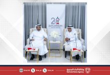 صورة بمناسبة يوم الصحافة البحرينية ومرور 25 عاماً على تأسيس الجمعية .. وزير الإعلام يزور جمعية الصحفيين البحرينية وينوه بالمكانة الريادية المرموقة التي وصلت إليها الصحافة الوطنية