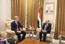 صورة الحكومة اليمنية تطالب الأمم المتحدة والمجتمع الدولي بإعادة النظر في أسلوب تعاطيه مع جماعة الحوثي