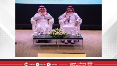 صورة وزير التعليم السعودي يلتقي الطلبة السعوديين الدارسين في مملكة البحرين