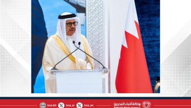 صورة وزير الخارجية ووزير الخارجية السوري يعقدان مؤتمرًا صحفيًا بمناسبة زيارة الرئيس السوري لمملكة البحرين