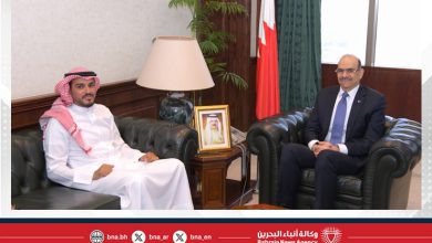 صورة وزير الشؤون القانونية وزير العمل بالوكالة يلتقي الأمين العام للمؤسسة الملكية للأعمال الإنسانية