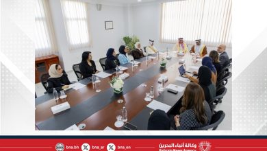 صورة وزير التربية والتعليم يطلع نظيره السعودي على عمليات إعداد المعلمين بكلية البحرين للمعلمين