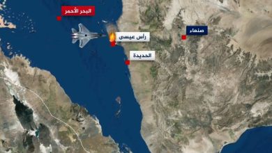 صورة إسرائيل تستهدف ثلاث موانئ يمنية بعنف والمليشيات الحوثية تلجأ للتباكي الإعلامي .. عاجل
