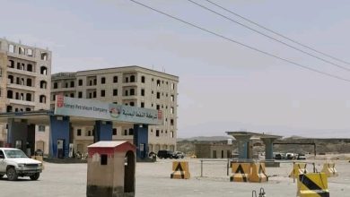 صورة رفع سعر مادة البترول ''مؤقتاً'' في مأرب وشركة النفط توضح