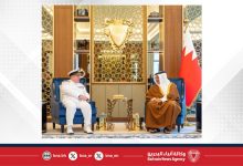 صورة العلاقات التاريخية الوثيقة والشراكات الاستراتيجية الفاعلة بين مملكة البحرين والمملكة المتحدة تواصل نموها وتقدمها نحو آفاق أشمل