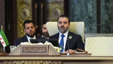صورة خلال قمة بغداد.. وزير الخارجية السوري يشكر الإمارات على وقوفها إلى جانب الشعب السوري