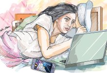 صورة امرأة تدفع 36 ألف درهم للعمل عن بُعد في منصة تداول وهمية