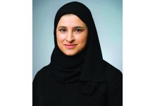 صورة «القلم» في المراحل الدراسية الأولى يعزز التفكير العميق ويربط بين اليد والعقل
