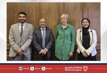 صورة المدير العام للشؤون القانونية وحقوق الإنسان يجتمع مع رئيسة وزراء المملكة المتحدة السابقة وعضو البرلمان البريطاني