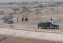 صورة عناصر حوثية تفجر منزل شيخ قبلي بمحافظة الجوف وتقتله مع زوجته وأطفاله بدم بارد