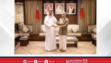 صورة وزيرة شؤون الشباب تستقبل سفير دولة الكويت لدى مملكة البحرين