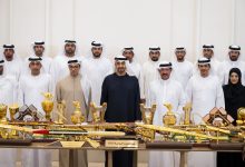 صورة رئيس الدولة يستقبل فريق هجن الرئاسة