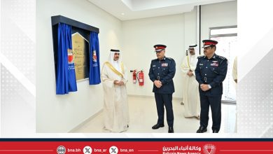 صورة خلال افتتاحه مركز الدفاع المدني الجديد بالرفاع.. وزير الداخلية يشيد بدور الدفاع المدني في حماية الأرواح وتعزيز السلامة العامة ويؤكد أهمية برامج التوعية المجتمعية في بناء مجتمع آمن قائم على الشراكة المجتمعية