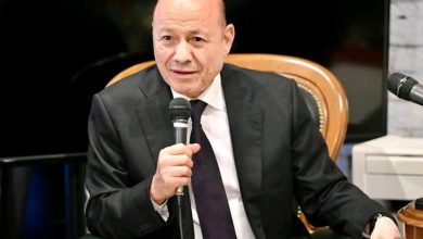 صورة الرئيس العليمي يحذر من موسكو من خطر التمدد الإيراني ويصحح سرديات مغلوطة بشأن حقيقة الحوثيين