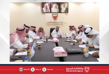 صورة رئيس بعثة مملكة البحرين للحج يجتمع مع رؤساء اللجان ويتفقد جاهزيتها لخدمة الحجاج