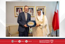 صورة وزير الخارجية يستقبل سفير جمهورية ألمانيا الاتحادية لدى مملكة البحرين بمناسبة انتهاء فترة عمله