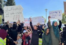 صورة الآلاف يتظاهرون في بئر السبع يحتجون ضد سياسة الهدم الاسرائيلية داخل اراضي الـ48