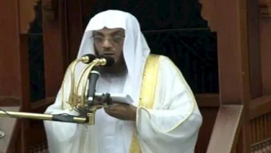 صورة خطيب المسجد الحرام: البلايا اختبار للمؤمنين وهذا جزاء الصابرين على الشدائد