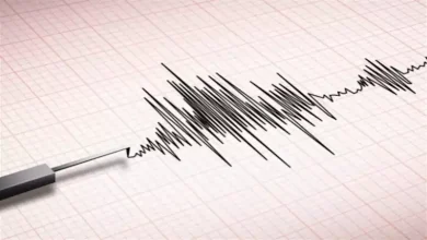 صورة داعية: الزلازل من علامات الساعة.. وهذا ما فعله عمر بن الخطاب وقت الرجفة