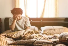 صورة ما السر وراء الرغبة في تناول الحلوى بعد الاستيقاظ مباشرا؟