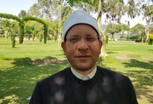 صورة د. عصام الروبي يوضح” معنى قول الله تعالى” تَبَّتْ يَدَا أَبِي لَهَبٍ وَتَبَّ “