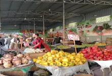 صورة ارتفاع الطماطم.. أسعار الخضروات والفاكهة في سوق العبور اليوم