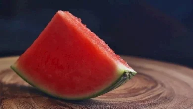 صورة في الجو الحار.. 5 فوائد لـ تناول البطيخ واحذر 3 مخاطر
