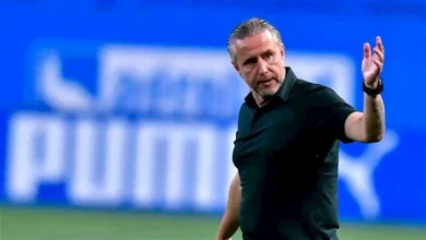 صورة ريجيكامب يكشف حقيقة مفاوضات الزمالك معه