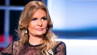 صورة يسرا تتألق بالأحمر الناري في افتتاح مهرجان كان السينمائي