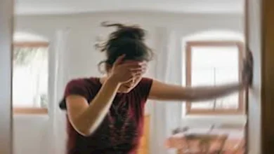 صورة أرعب المصريين في منتصف الليل.. كيف يؤثر الزلزال على جسمك؟