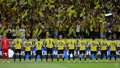 صورة بعد غياب موسم.. اتحاد جدة يستعيد رسمياً لقب الدوري السعودي