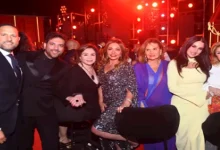 صورة بحضور نجوم الفن.. باسم سماقية يحتفل بخطوبة ابنته تحت سفح الأهرامات