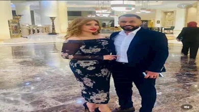 صورة “إلا وأنا معاك”.. 5 صور رومانسية لحسام عاشور وزوجته