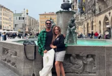 صورة عمرو سعد يشارك جمهوره صورة رومانسية مع زوجته