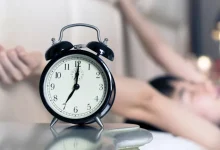 صورة في هذه الحالة الاستيقاظ مبكرا علامة على مشكلة خطيرة