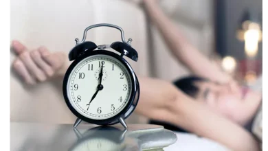 صورة في هذه الحالة الاستيقاظ مبكرا علامة على مشكلة خطيرة