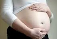 صورة كيف تؤثر صحة الزوج على الحامل؟