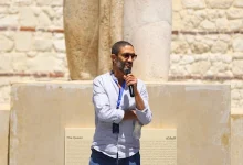 صورة الليلة.. خالد كمال يقدم حفل ختام مهرجان الإسكندرية للفيلم القصير