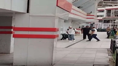 صورة وصول زيزو ومحاميه لمقر الزمالك للمثول للتحقيق