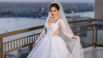 صورة “ماما إزاي”.. والدة رنا رئيس تثير الجدل بسبب جمالها