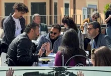 صورة بيتر ميمي يروج لـ”المشروع X” ويعلق: “مختلف جدًا”