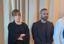 صورة كارول سماحة تعلن افتتاح مسرحيتها بعد أيام من وفاة زوجها وتكشف وصيته