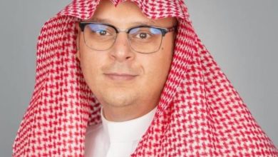 صورة أبو حسين عميداً بجامعة نجران
