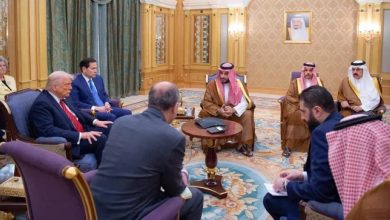 صورة شكر ولي العهد على جهوده.. الشرع: رفع العقوبات يفتح صفحة جديدة في سورية  أخبار السعودية
