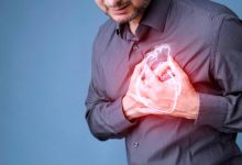 صورة حرقة المعدة أم نوبة قلبية.. تشابه الأعراض قد يهدد الحياة  أخبار السعودية