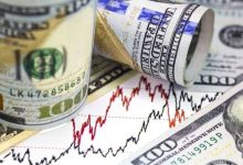 صورة الدولار يتراجع بعد بيانات اقتصادية أمريكية ضعيفة  أخبار السعودية