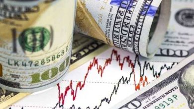 صورة الدولار يتراجع بعد بيانات اقتصادية أمريكية ضعيفة  أخبار السعودية
