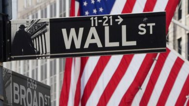 صورة تجار «وول ستريت» يُقبِلون على «مشتقات» البورصة السعودية  أخبار السعودية