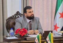 صورة مسلحون يحتجزون مسؤولاً سورياً للإفراج عن «لص سيارات»!  أخبار السعودية